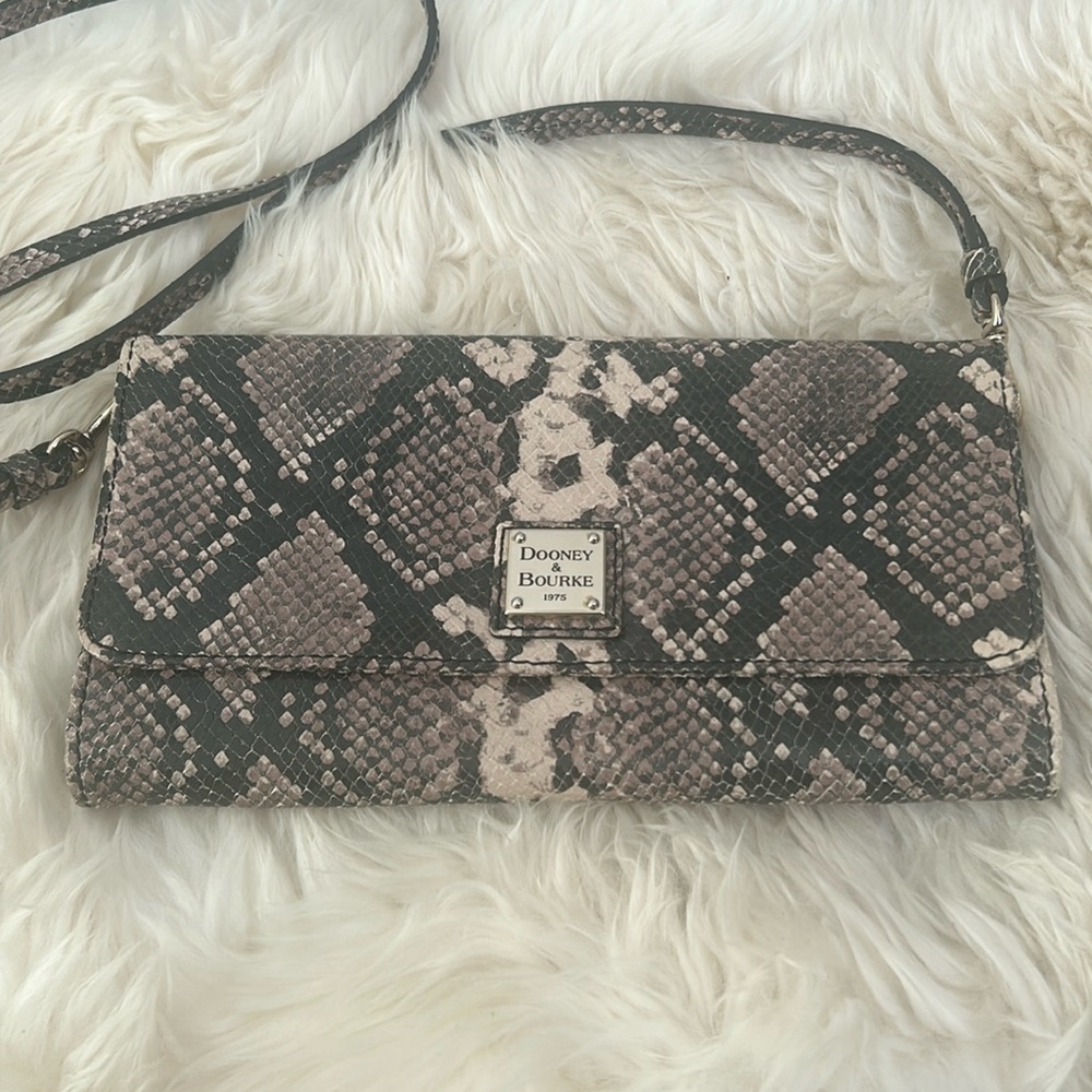 Dooney & Bourke snake skin clutch/shoulder bag